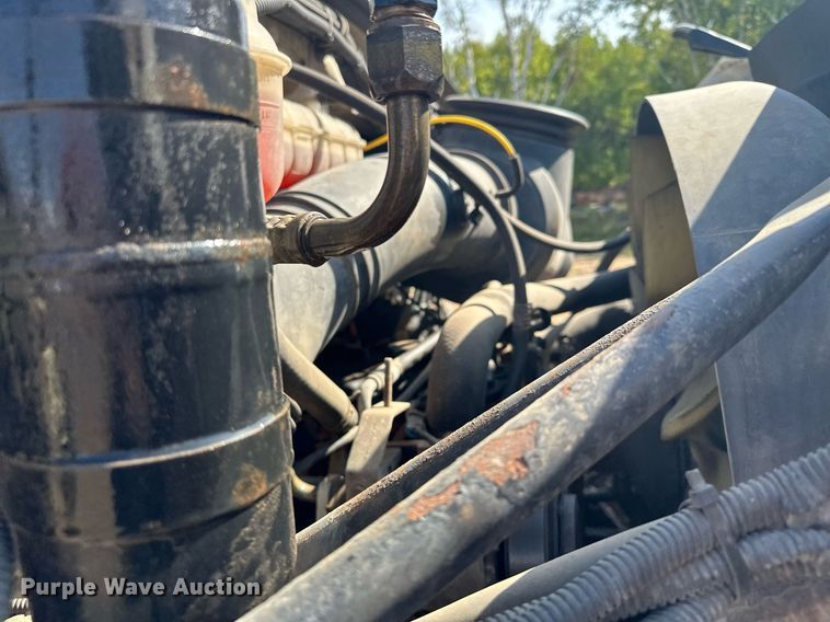 image for item MQ9442 2005 Sterling  crane truck