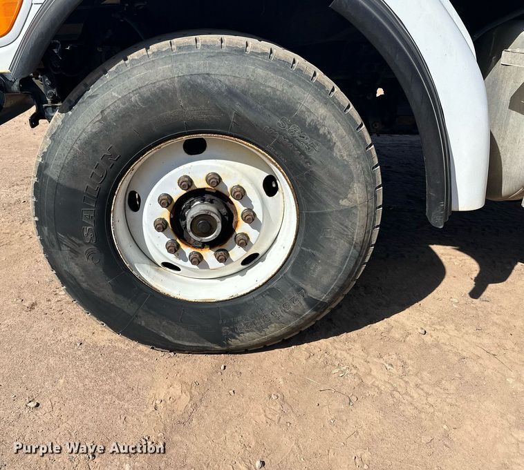 image for item MQ9442 2005 Sterling  crane truck