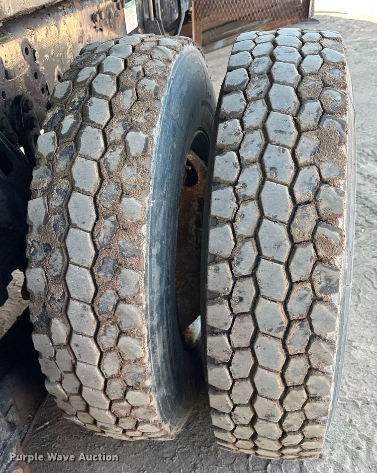 image for item MQ9442 2005 Sterling  crane truck