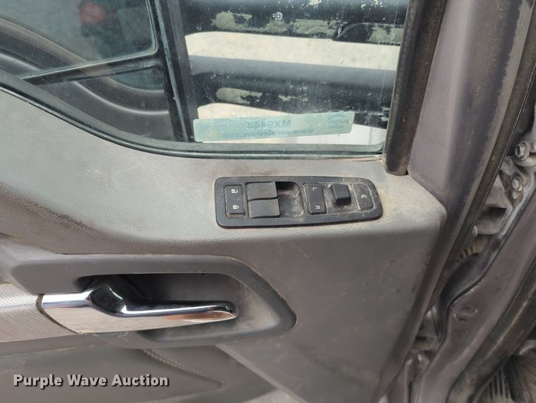 image for item MX9444 2015 Kenworth T880  semi truck