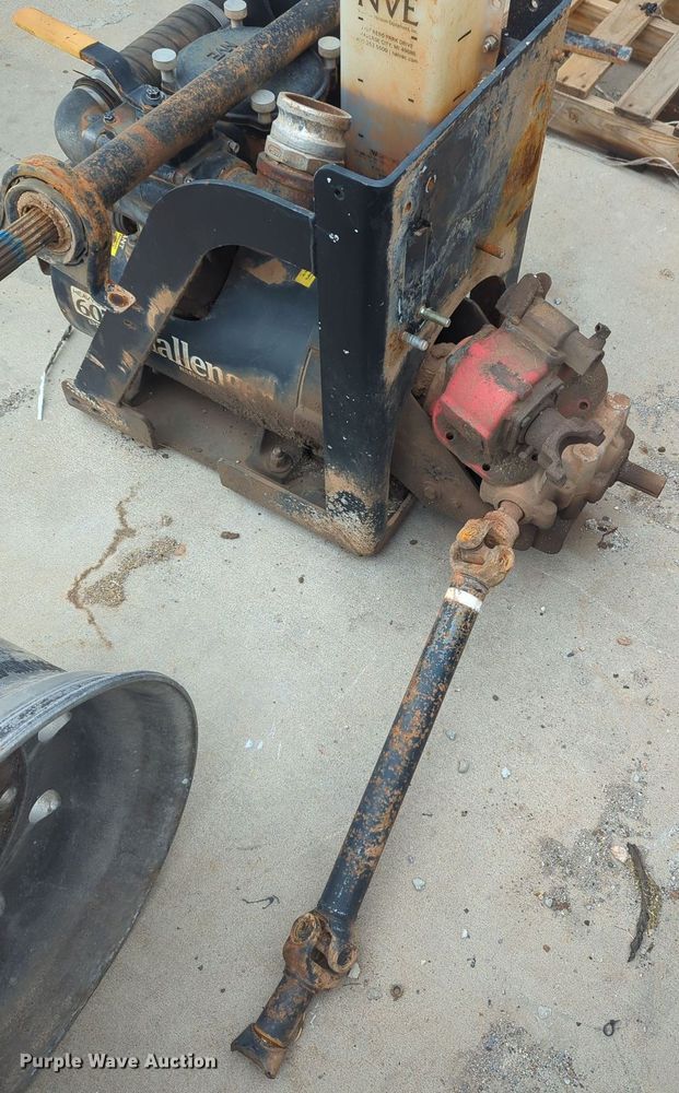 image for item MX9446 Challenger 607  vacuum pump