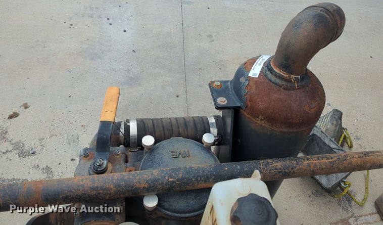 image for item MX9446 Challenger 607  vacuum pump