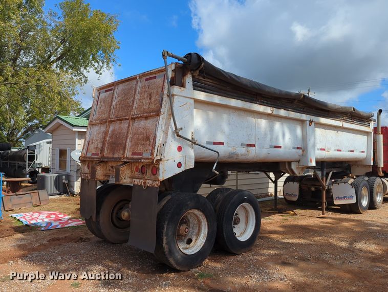image for item MX9457 1978 Cherokee  end dump trailer