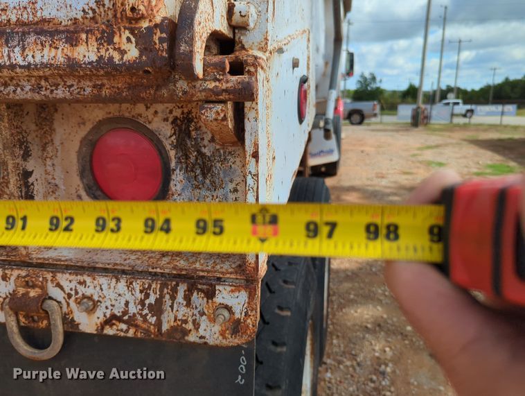 image for item MX9457 1978 Cherokee  end dump trailer