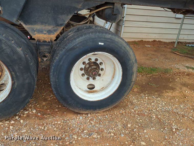 image for item MX9457 1978 Cherokee  end dump trailer