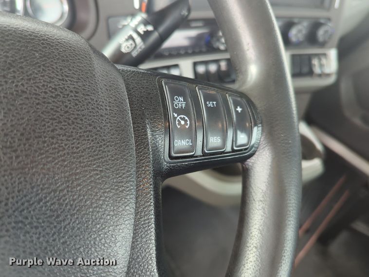 image for item MX9528 2019 Kenworth T680  semi truck