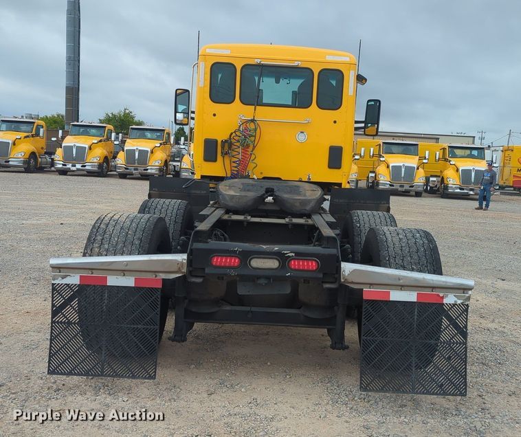 image for item MX9530 2020 Kenworth T680  semi truck