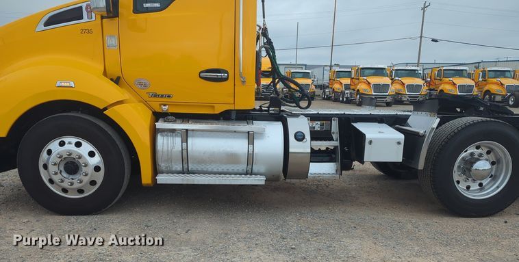 image for item MX9531 2020 Kenworth T680  semi truck