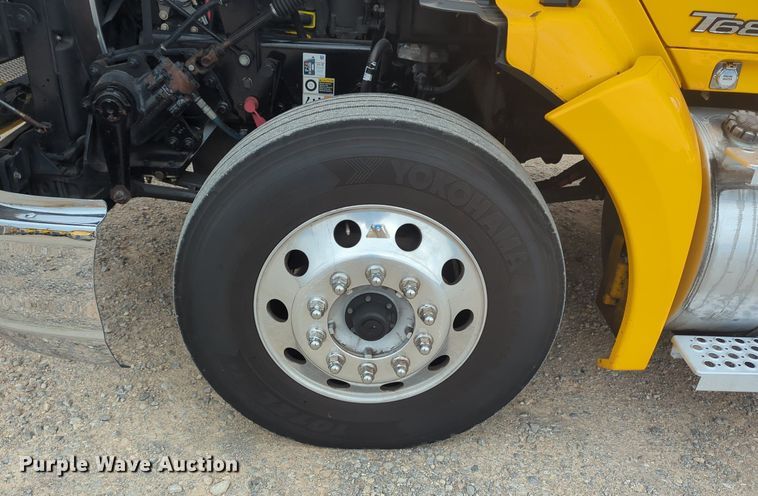 image for item MX9531 2020 Kenworth T680  semi truck