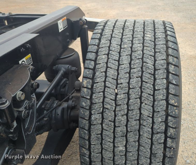 image for item MX9531 2020 Kenworth T680  semi truck