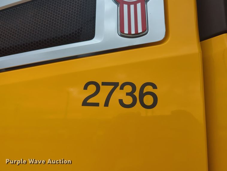 image for item MX9532 2020 Kenworth T680  semi truck