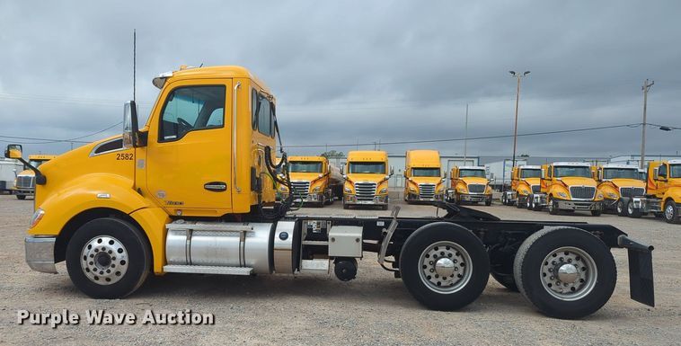 image for item MX9533 2019 Kenworth T680  semi truck