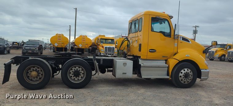 image for item MX9535 2019 Kenworth T680  semi truck