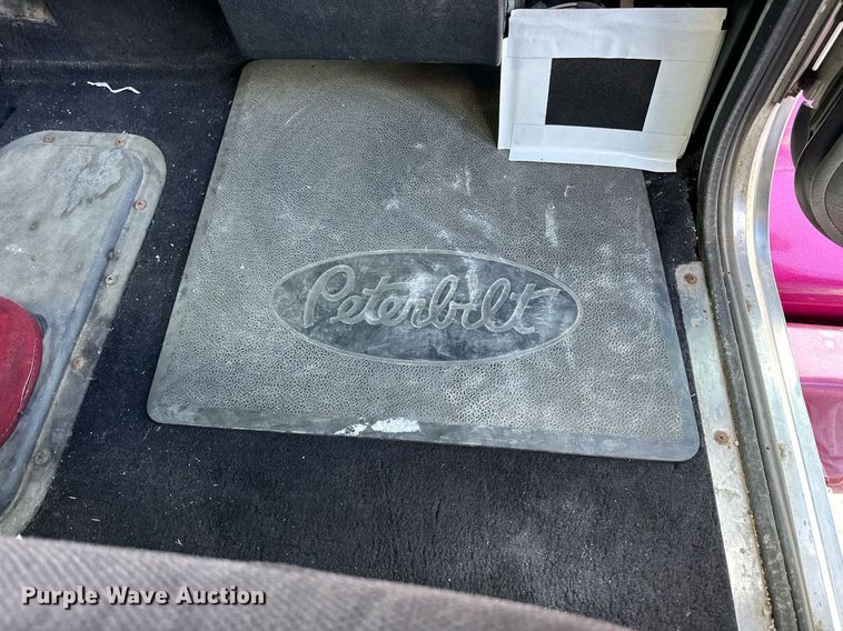 image for item NP9658 1995 Peterbilt 377  semi truck