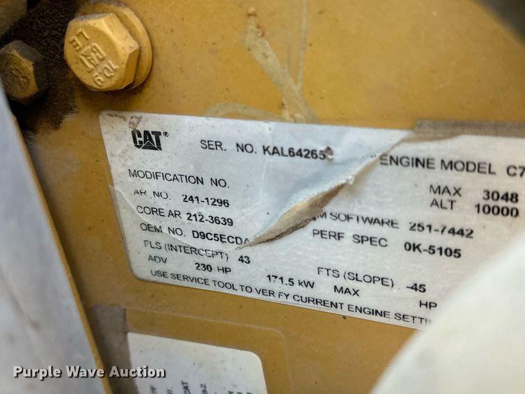 image for item NP9692 2005 Ford F650 Super Duty  flatbed truck