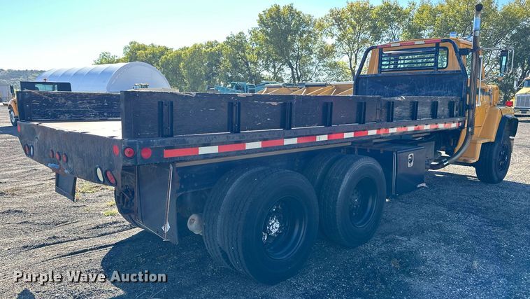 image for item NP9693 1987 Ford L8000  dump flatbed truck