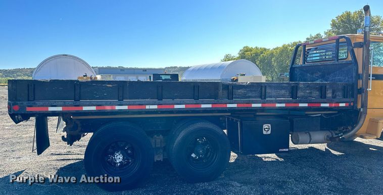 image for item NP9693 1987 Ford L8000  dump flatbed truck