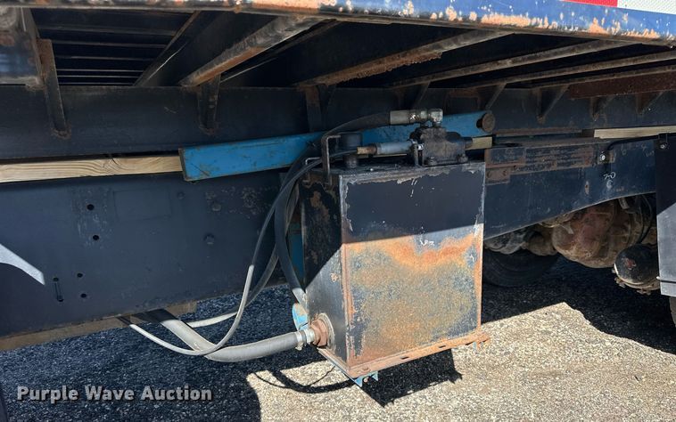 image for item NP9693 1987 Ford L8000  dump flatbed truck