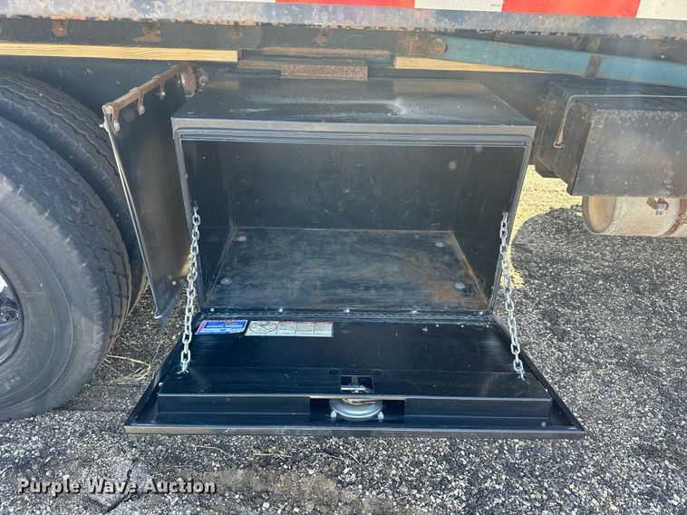 image for item NP9693 1987 Ford L8000  dump flatbed truck