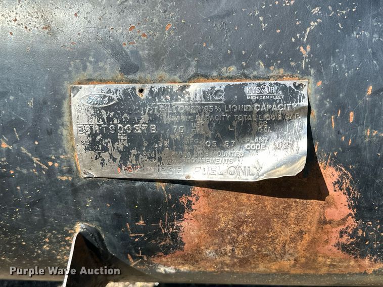 image for item NP9693 1987 Ford L8000  dump flatbed truck