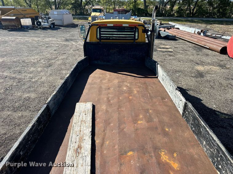 image for item NP9693 1987 Ford L8000  dump flatbed truck