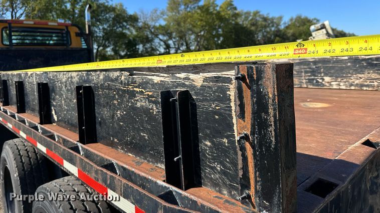 image for item NP9693 1987 Ford L8000  dump flatbed truck