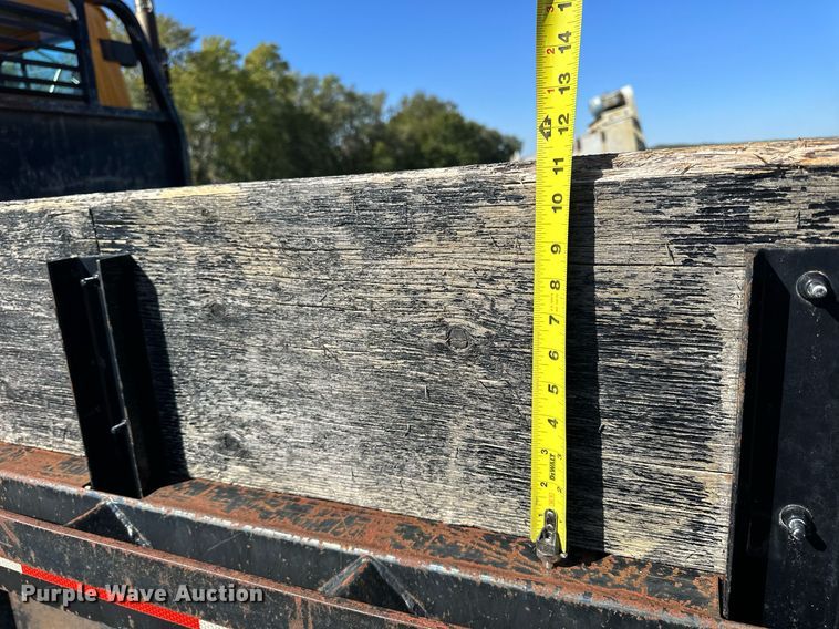 image for item NP9693 1987 Ford L8000  dump flatbed truck