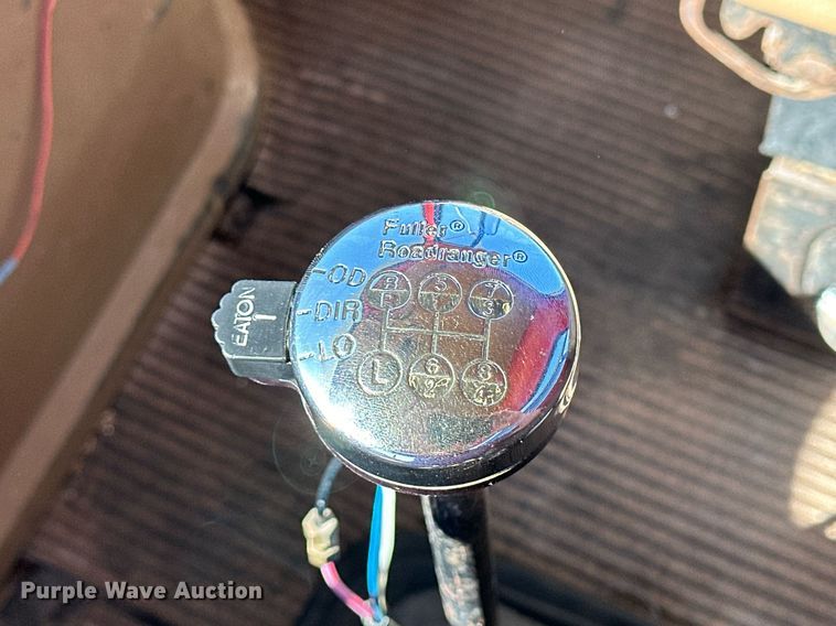 image for item NP9693 1987 Ford L8000  dump flatbed truck