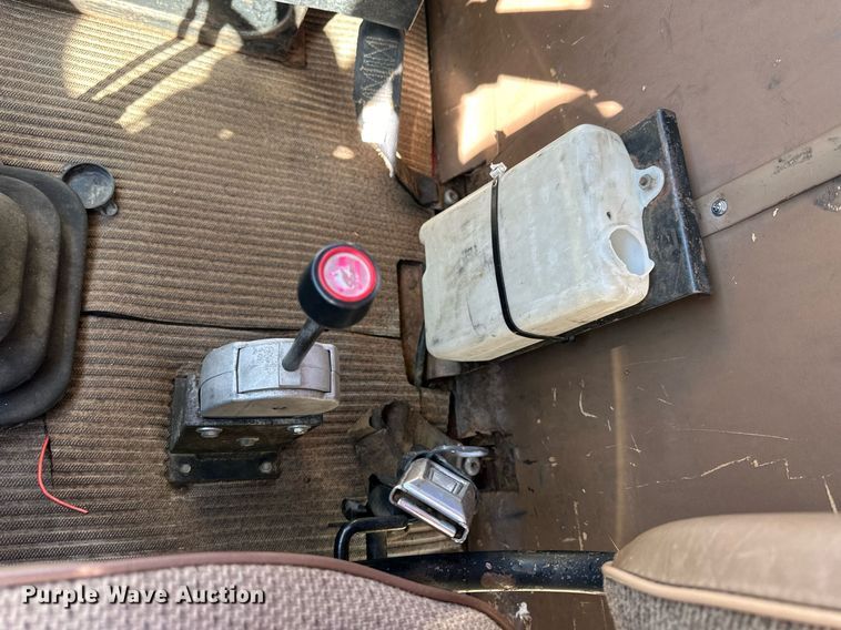 image for item NP9693 1987 Ford L8000  dump flatbed truck