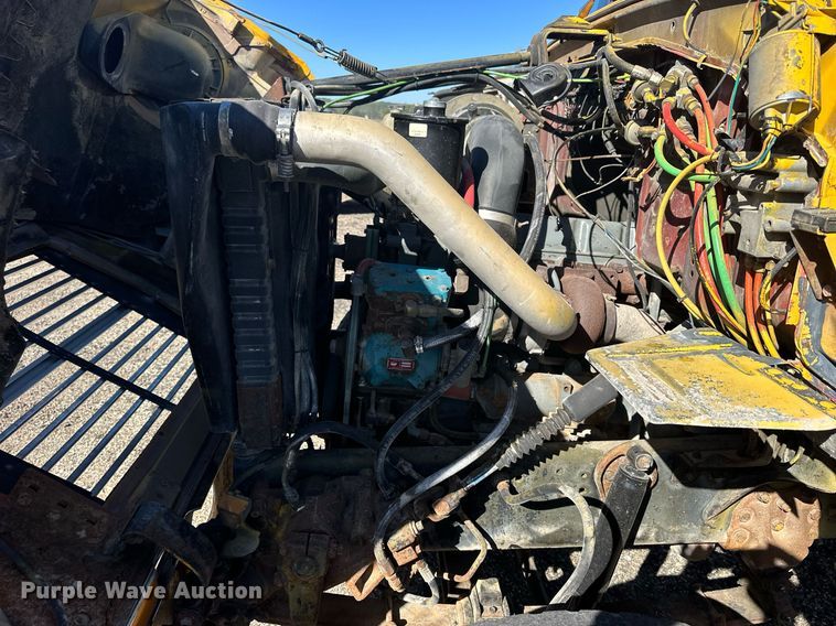 image for item NP9693 1987 Ford L8000  dump flatbed truck