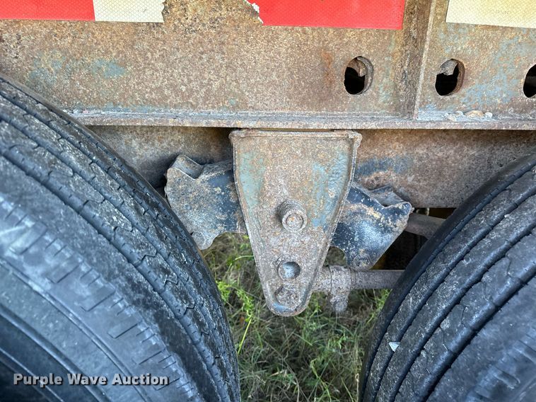 image for item NQ9319 1998 Nu Van NVF-48102  side curtain trailer