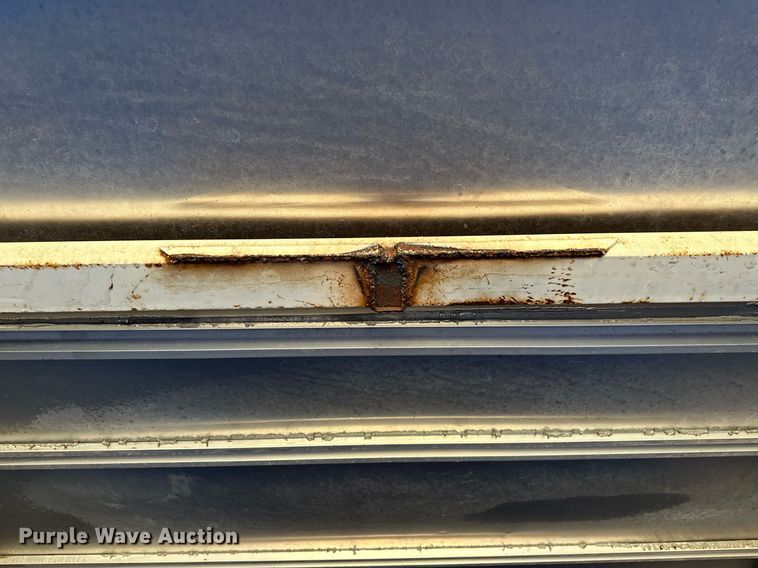 image for item NQ9319 1998 Nu Van NVF-48102  side curtain trailer