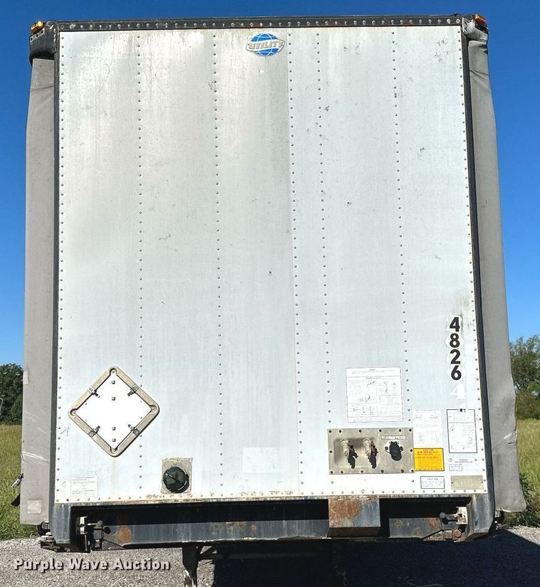 image for item NQ9320 2001 Utility TS2CHA  side curtain trailer