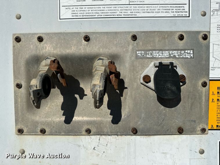 image for item NQ9320 2001 Utility TS2CHA  side curtain trailer