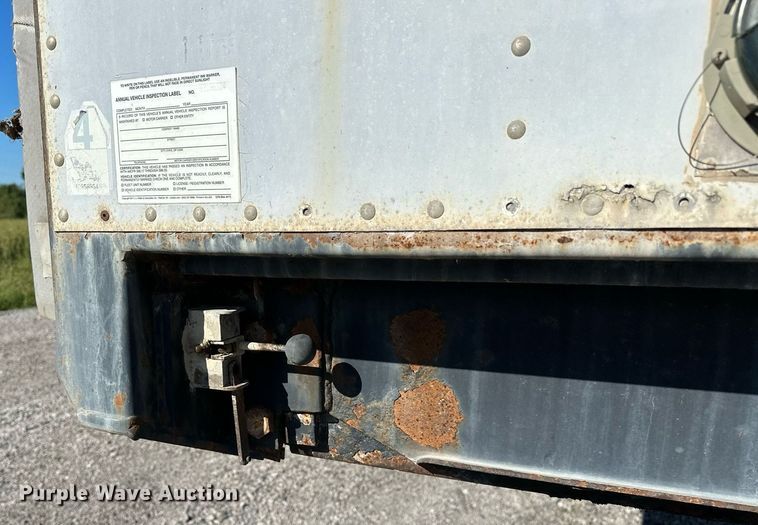 image for item NQ9320 2001 Utility TS2CHA  side curtain trailer