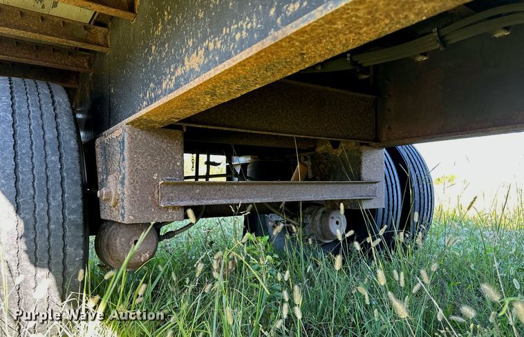 image for item NQ9320 2001 Utility TS2CHA  side curtain trailer