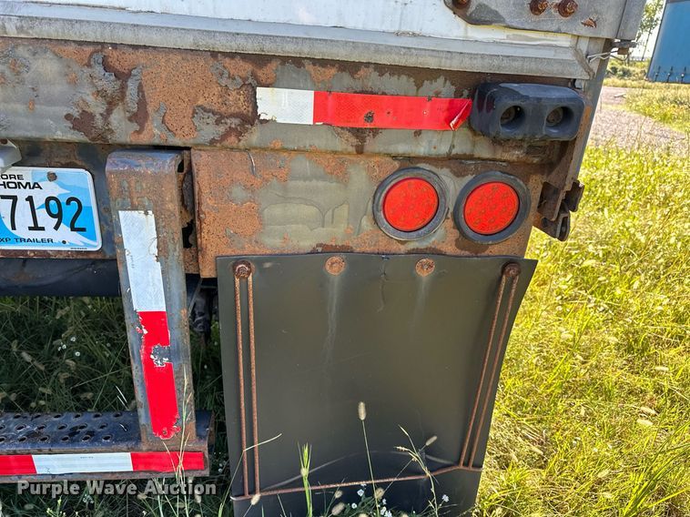 image for item NQ9320 2001 Utility TS2CHA  side curtain trailer