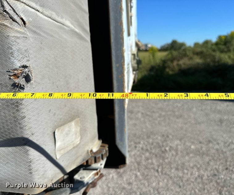 image for item NQ9320 2001 Utility TS2CHA  side curtain trailer