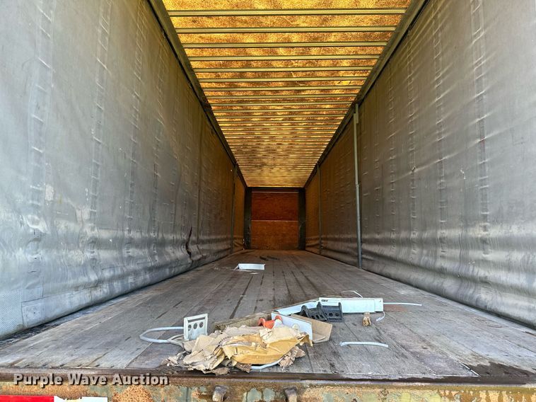 image for item NQ9320 2001 Utility TS2CHA  side curtain trailer