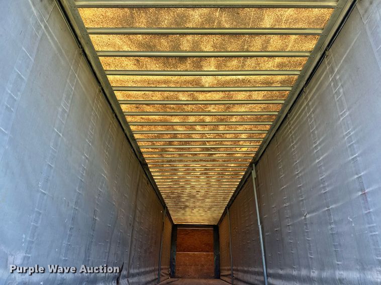 image for item NQ9320 2001 Utility TS2CHA  side curtain trailer