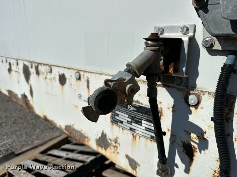 image for item NQ9321 2007 Nu Van NVSS-53102  side curtain trailer