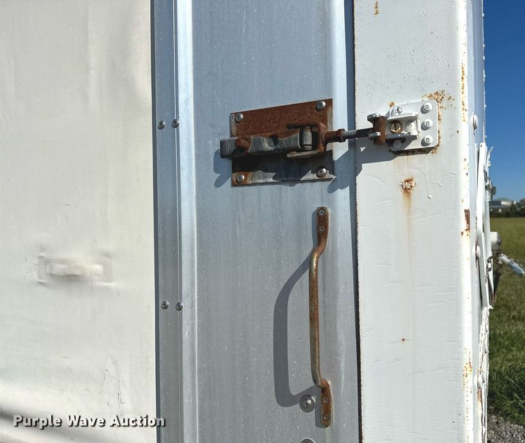 image for item NQ9321 2007 Nu Van NVSS-53102  side curtain trailer