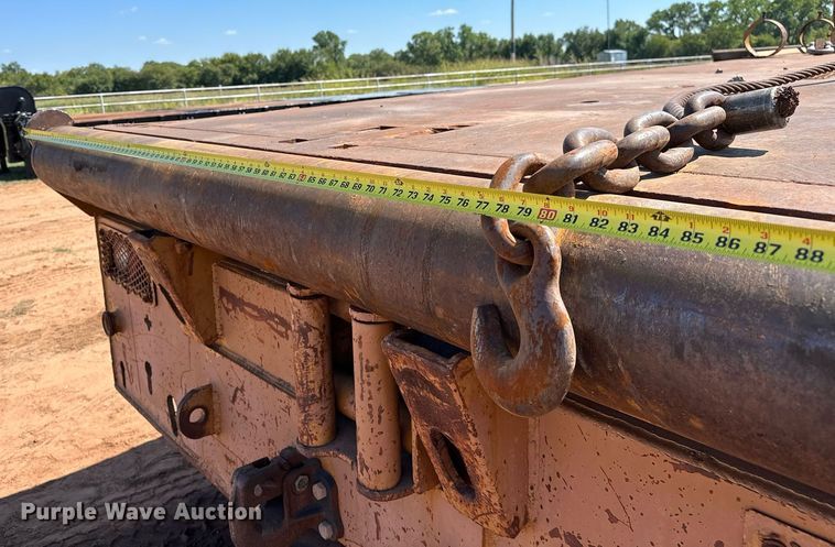 image for item NQ9338 1982 International Paystar 5000  winch truck