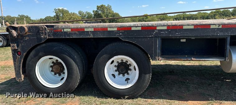 image for item NQ9339 2009 Mack GU713  winch truck