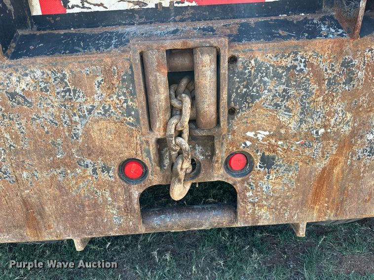 image for item NQ9339 2009 Mack GU713  winch truck