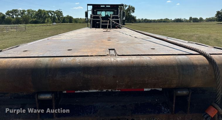 image for item NQ9339 2009 Mack GU713  winch truck