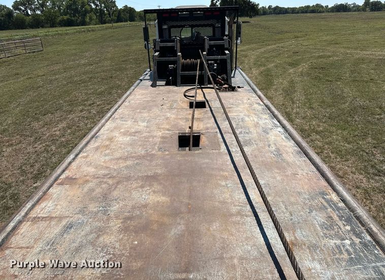 image for item NQ9339 2009 Mack GU713  winch truck