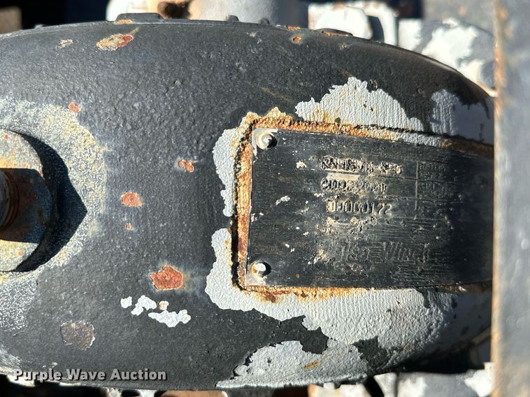 image for item NQ9339 2009 Mack GU713  winch truck