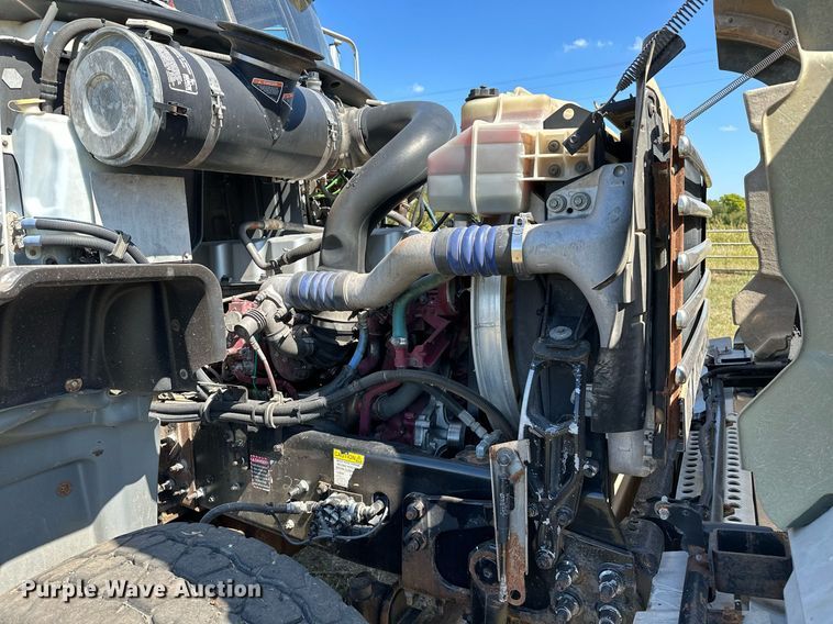 image for item NQ9339 2009 Mack GU713  winch truck