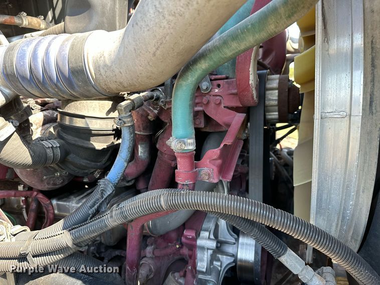 image for item NQ9339 2009 Mack GU713  winch truck